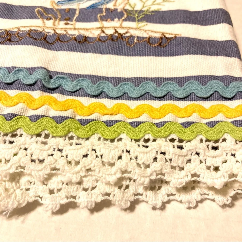 PIER 1 IMPORTS Nautical Stripe Fish Lace Embroidered Zig Zag Towel 29 x 17 in